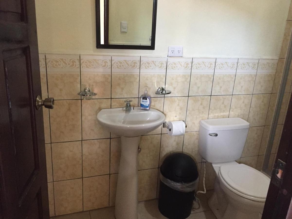 Casa Lula Leon Hostal Szoba fotó